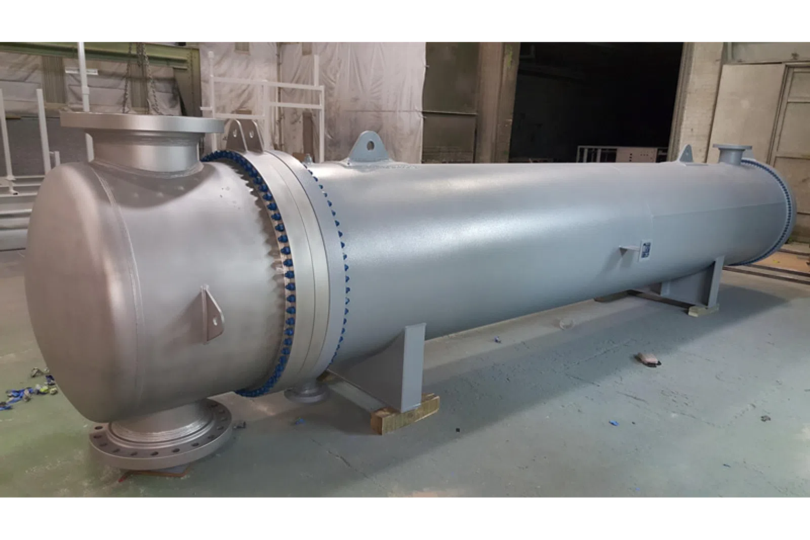 a large metal cylinder