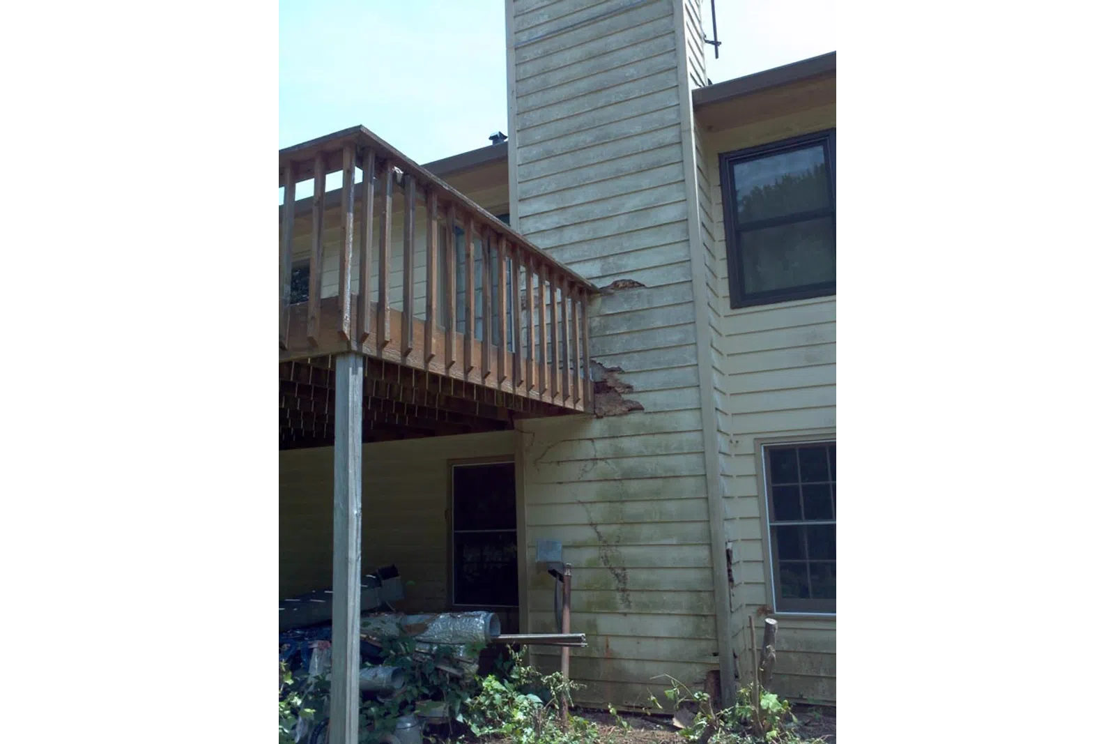 a house that has been destroyed