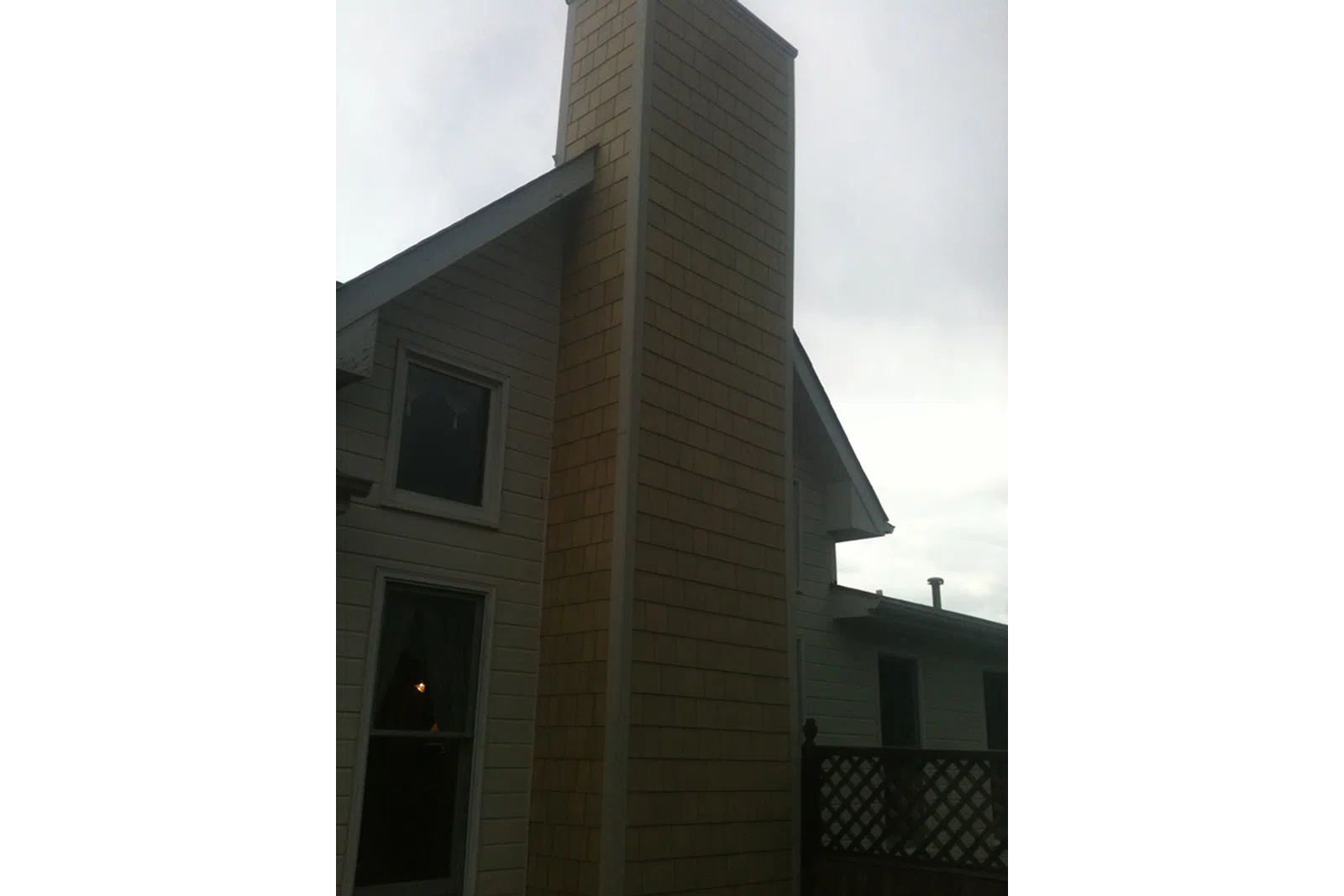 a tall white building