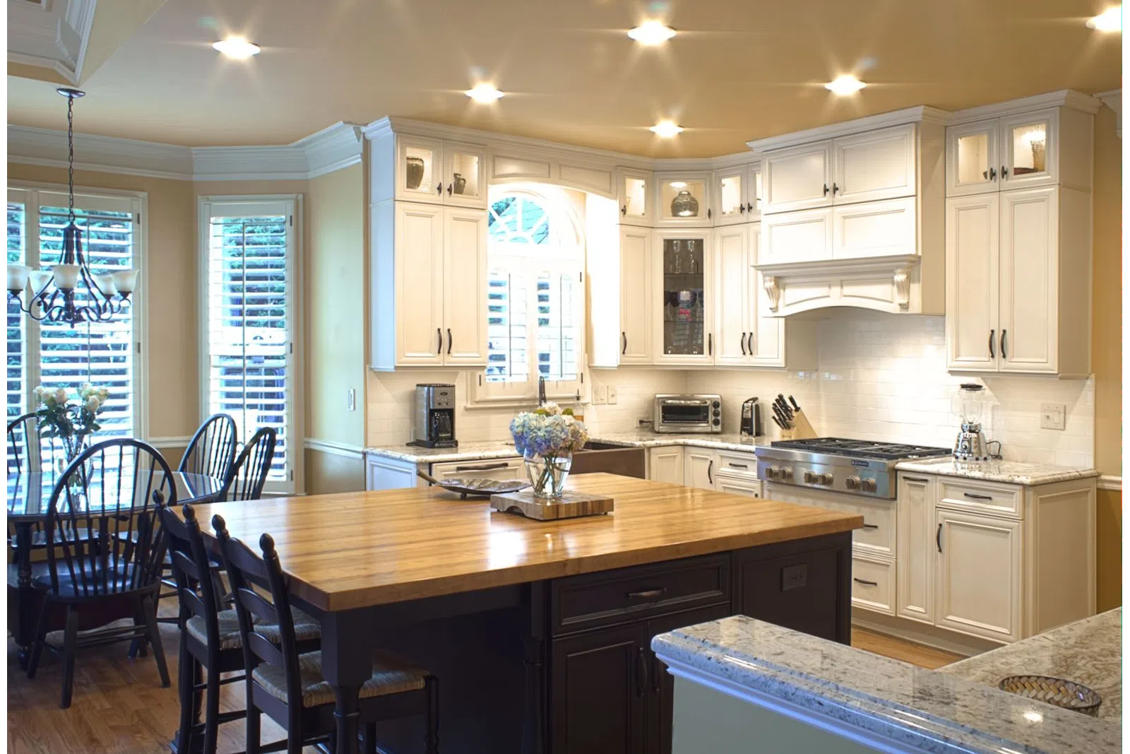 a kitchen with a dining table