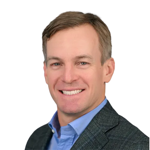 Headshot of Chris Reilly