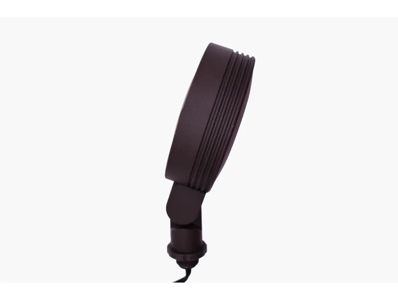 a black and brown chair
