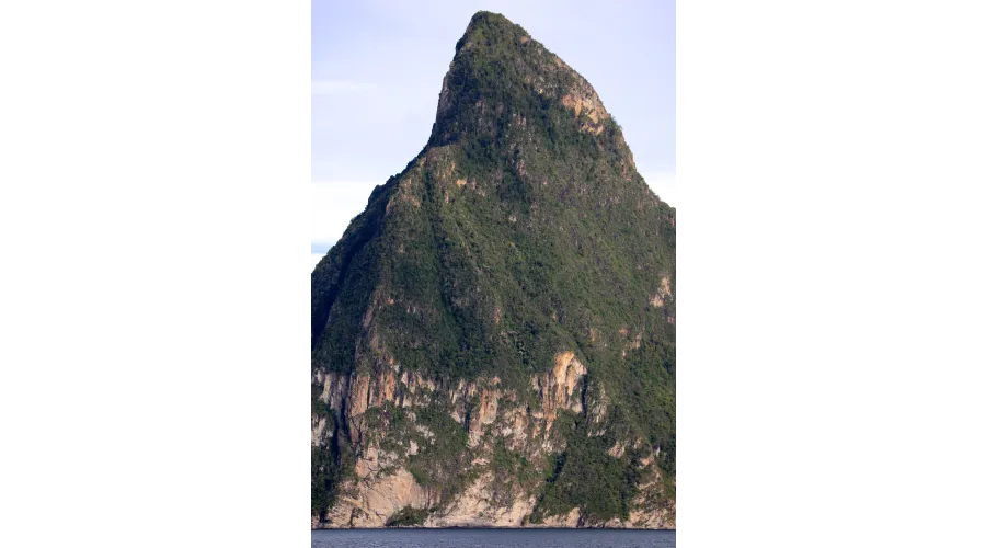 Beach+Mountains+Jungle=Anse Chastanet