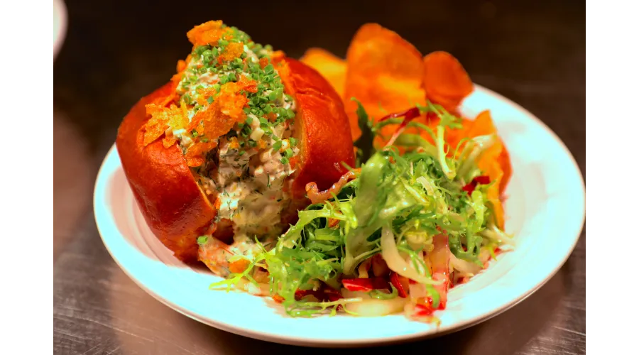 Watchmen's Seafood and Spirits