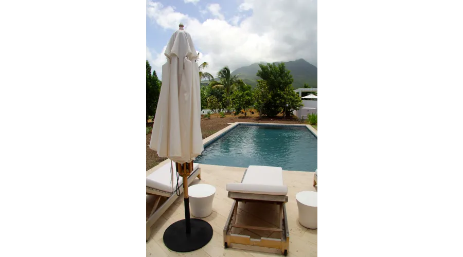 Limin on Nevis