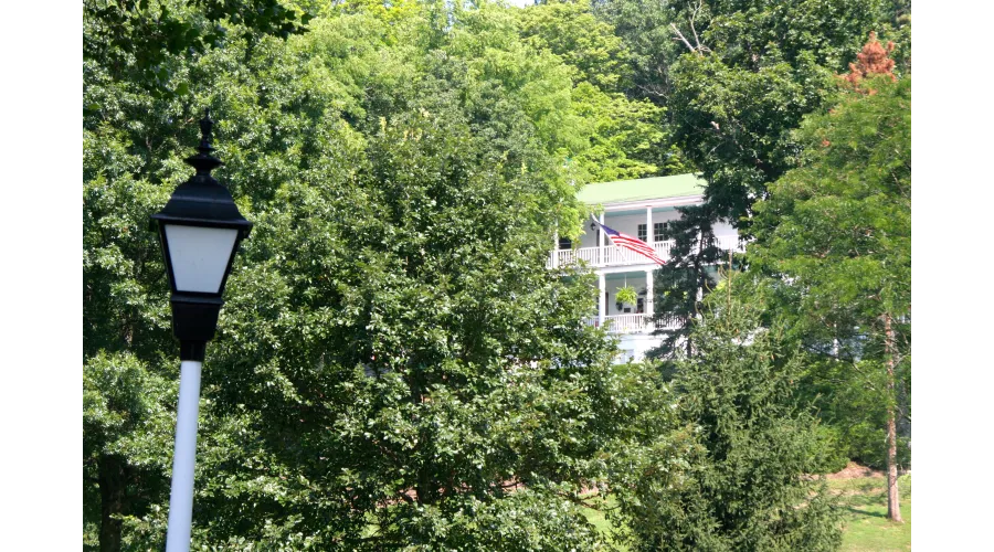 The Greenbrier:  America's Resort 