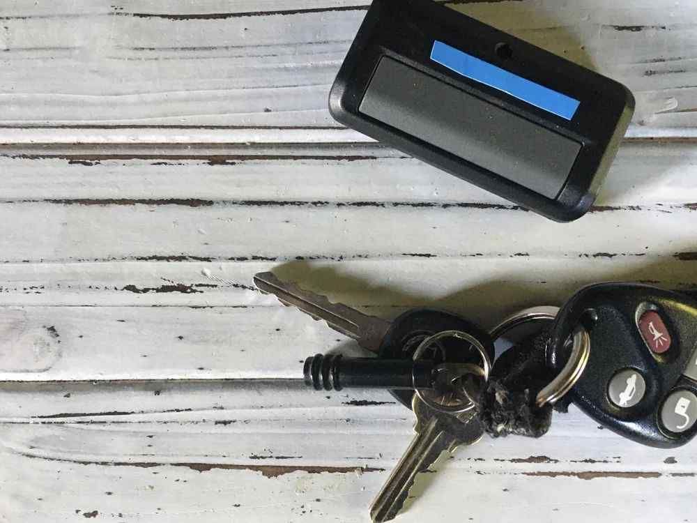 How To Program A Garage Door Opener Easily and Effectively