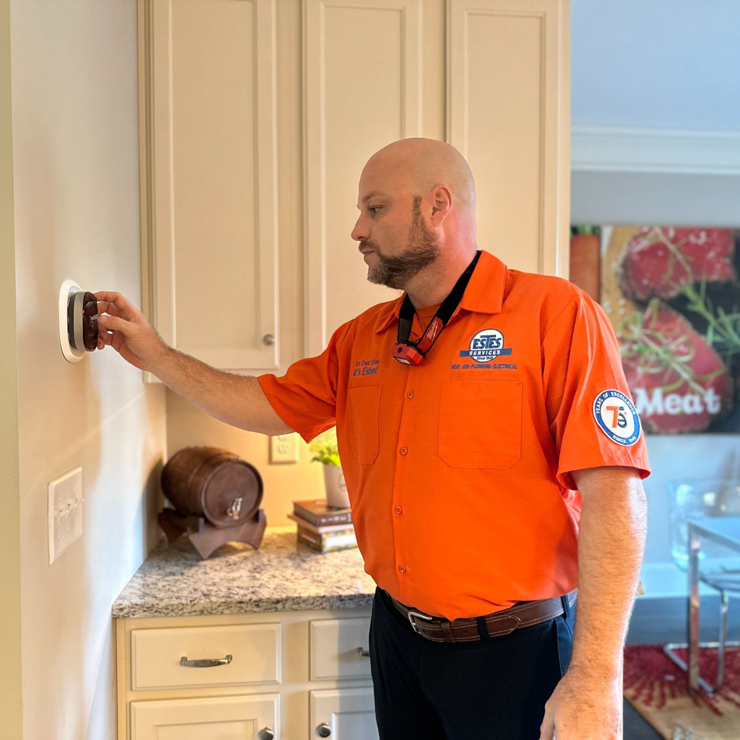 Estes Services performing a Maintenance and detected a thermostat issue