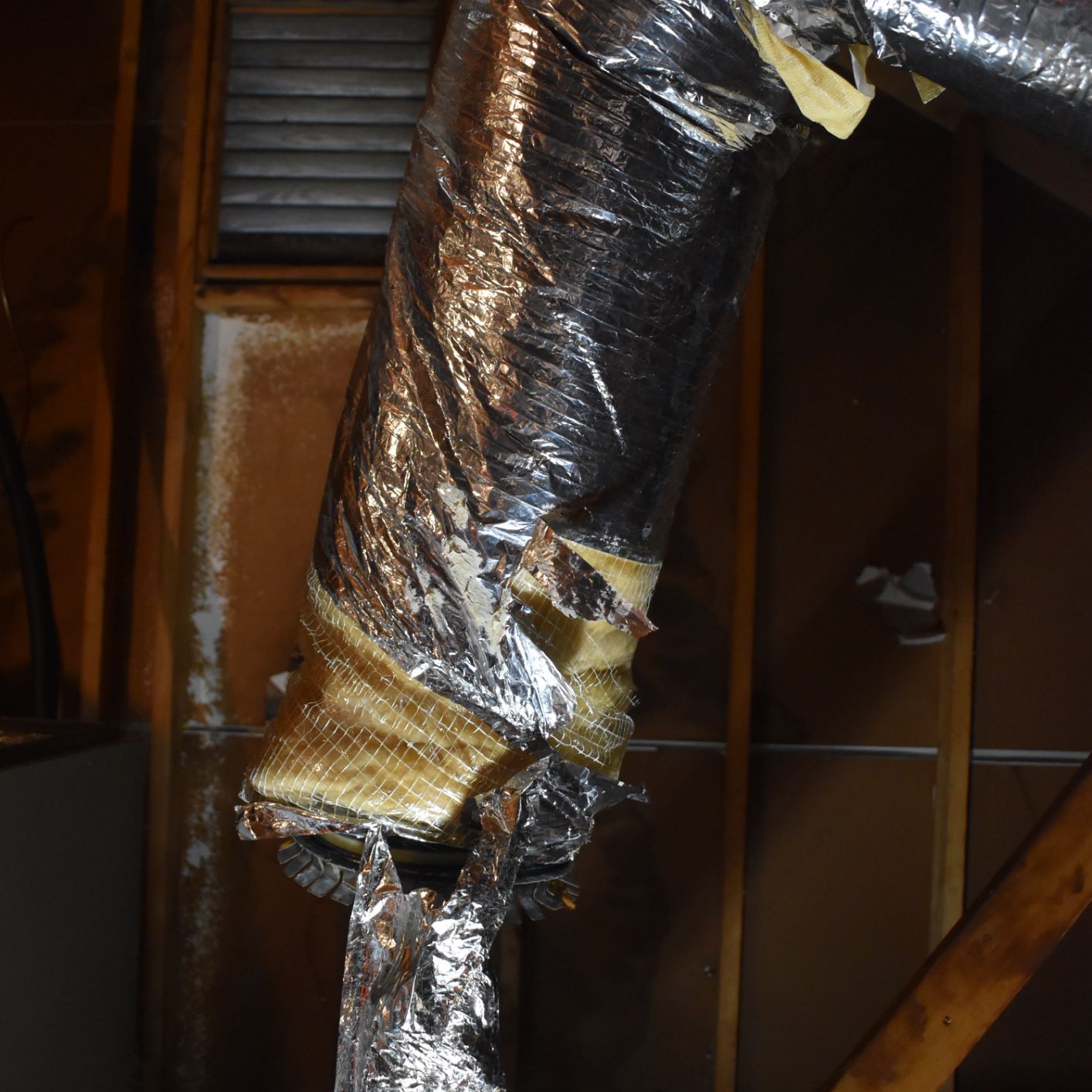 Ductwork is broken. Estes Services is fixing it