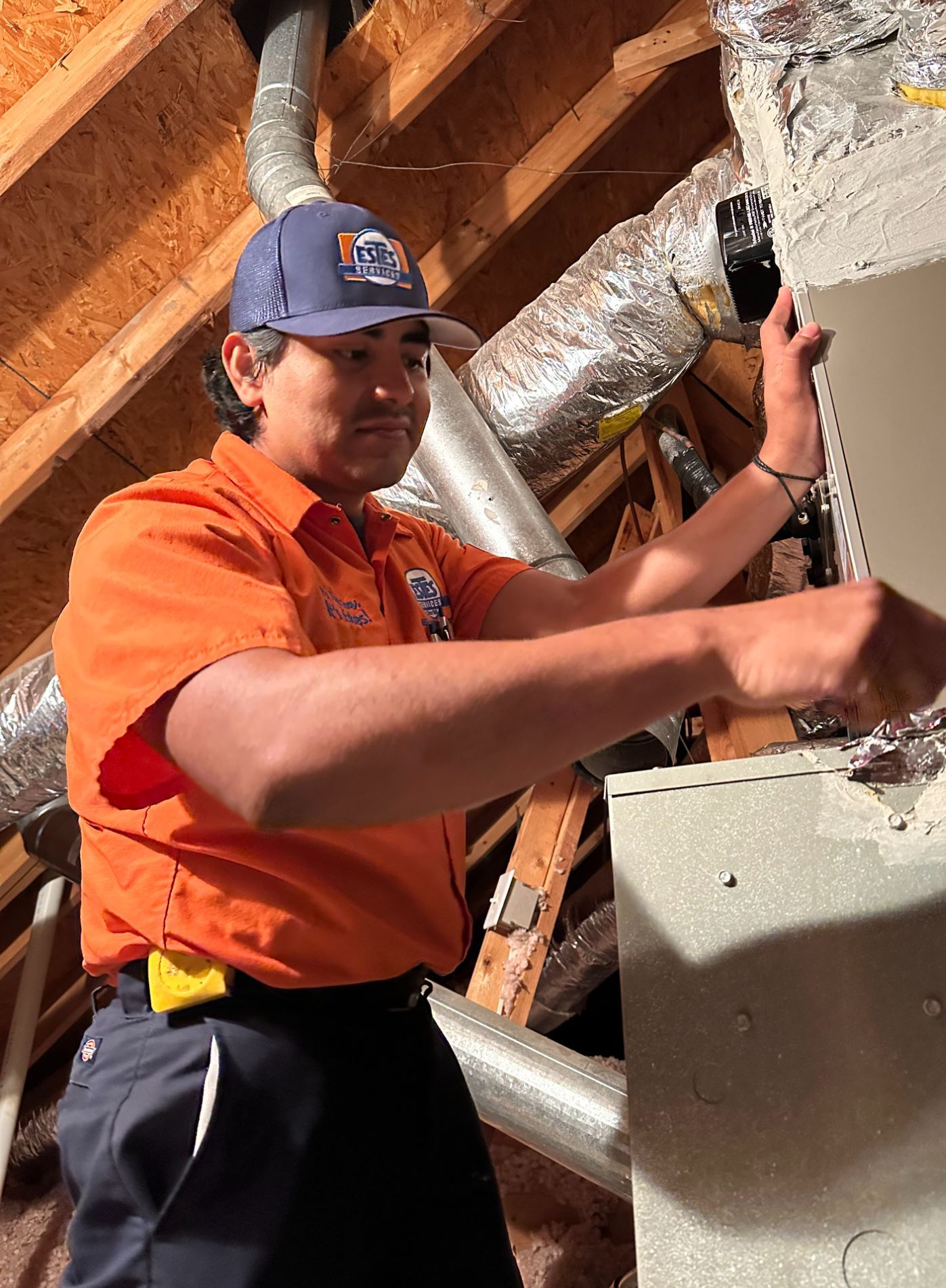 Estes Services Installer, replacing a Trane furnace for a Carrier brand new Furnace