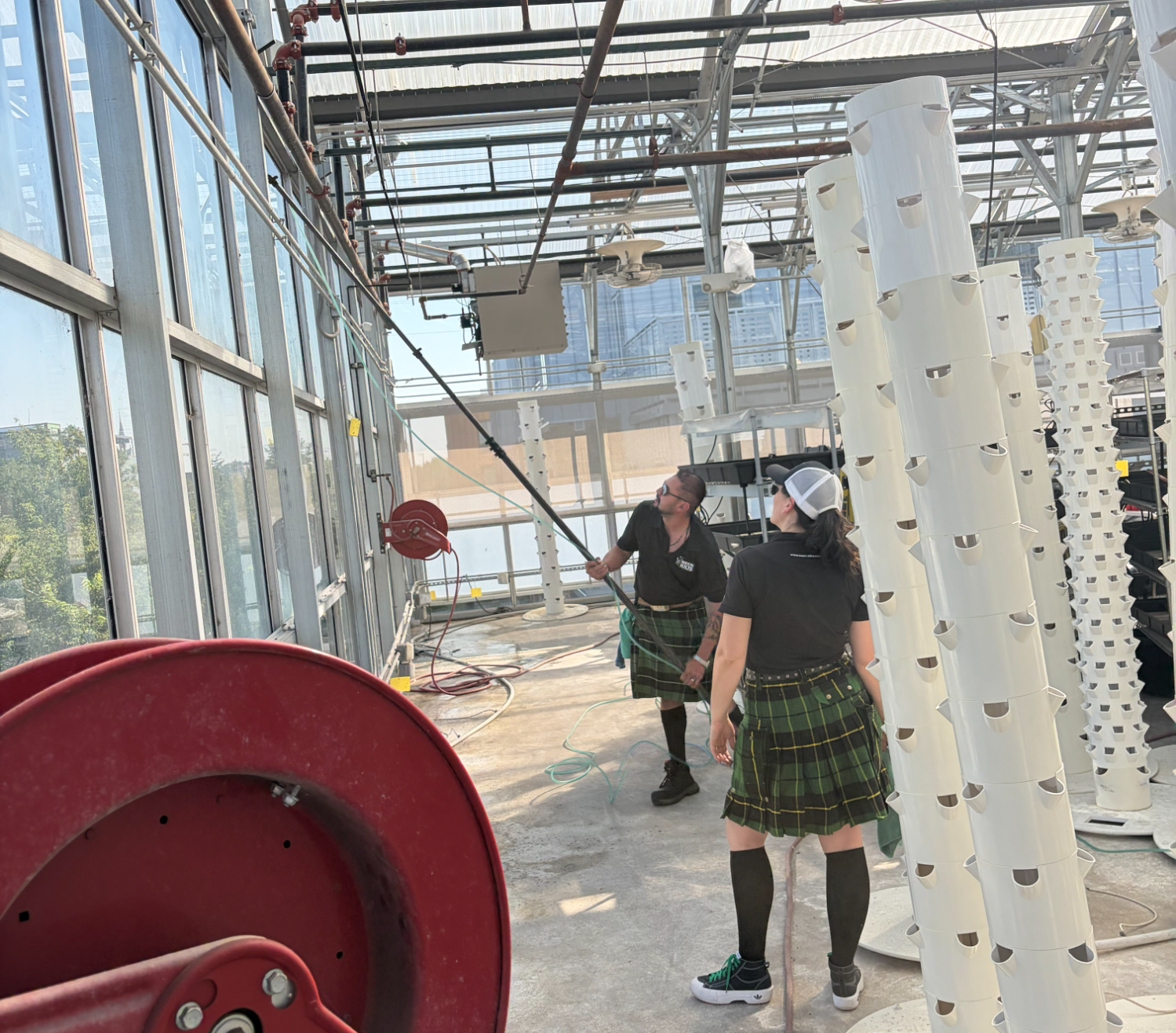 The Men In Kilts Window Cleaning Tartan Army spent the morning cleaning windows, pressure washing, and sprucing up Altus Farms, an incredible organization that grows fresh produce for local restaurants to help raise funds for Jewish Family Services.