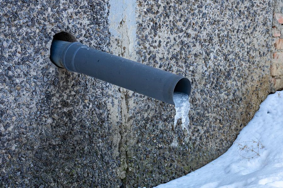 How to Prevent Plumbing Pipes from Freezing