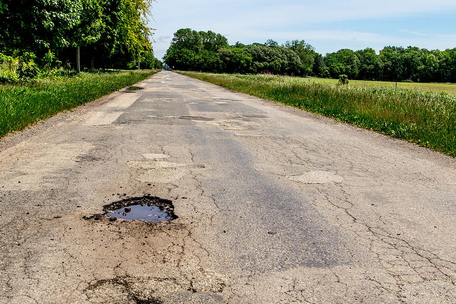 How Road Hazards Affect Motorcyclists: What to Look For