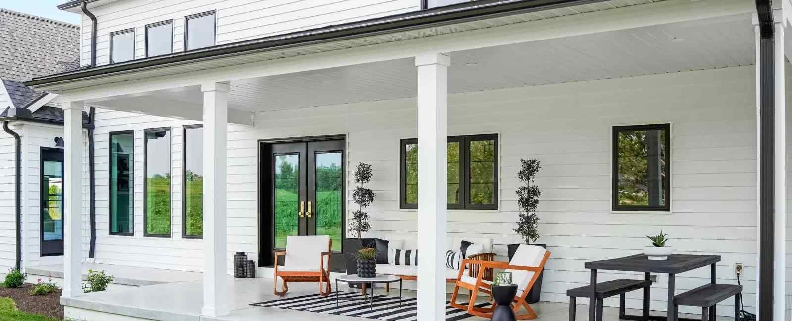 How to Choose the Best Patio Door for Your Outdoor Space