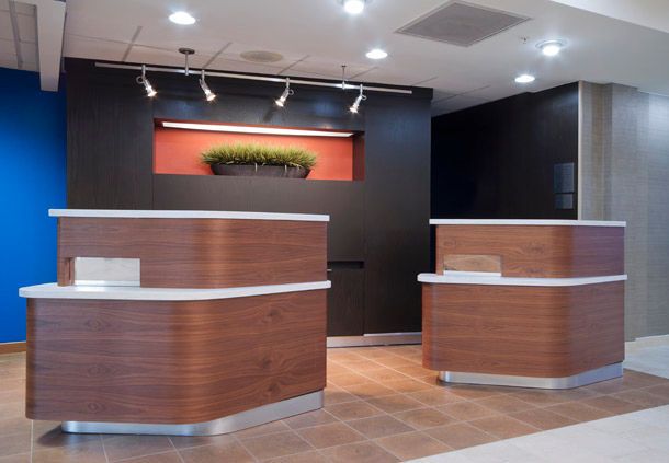 Courtyard by Marriott Front Desk Millwork