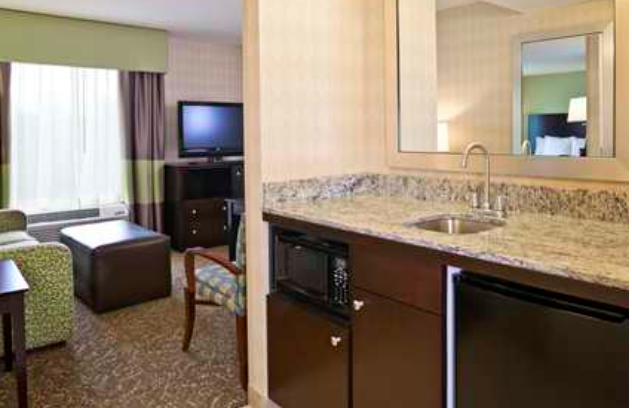 Hamptons & Hilton Garden Inn Guestroom Millwork