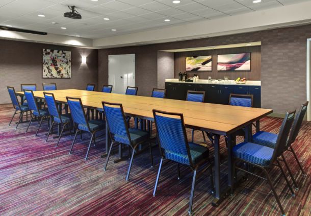 Courtyard by Marriott Meeting Room Millwork