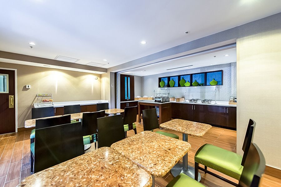 Springhill Suites Breakfast Area Cabinetry and Quartz