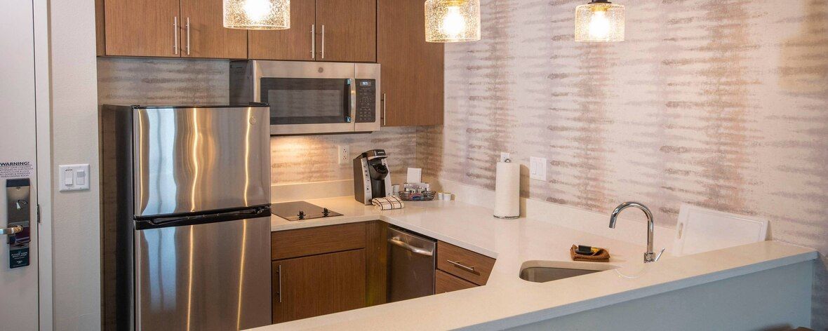 Marriott Residence Inn Guestroom Cabinets & Quartz Countertops