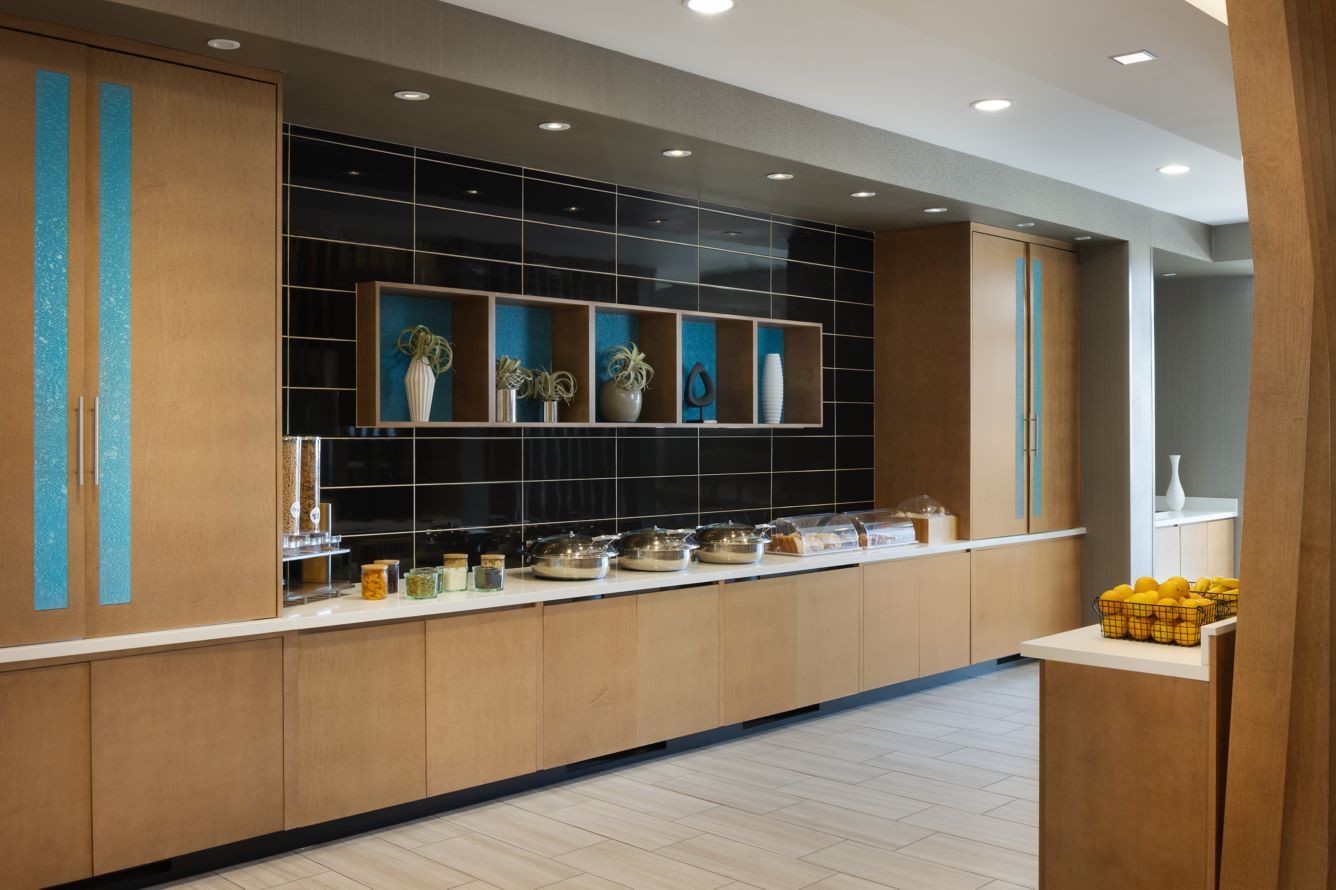 Springhill Suites by Marriott Custom Breakfast Bar Millwork and Quartz Countertops