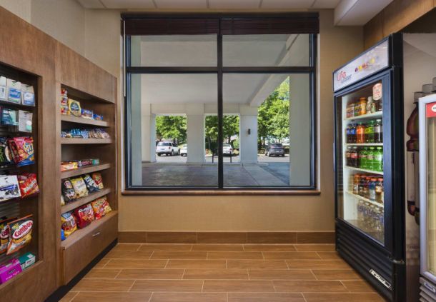 Springhill Suites by Marriott Marketplace Casework