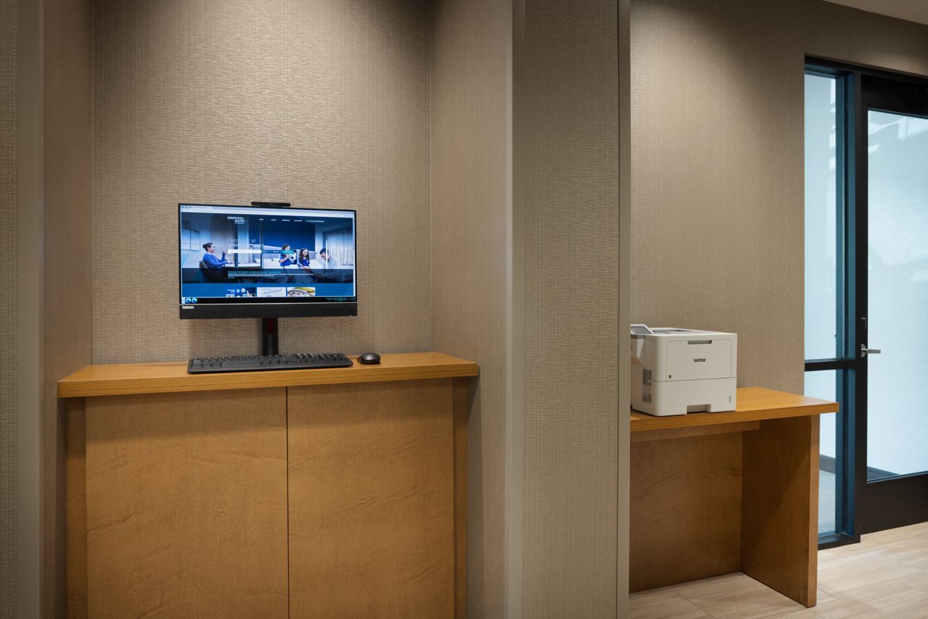 Springhill Suites by Marriott Business Area Millwork