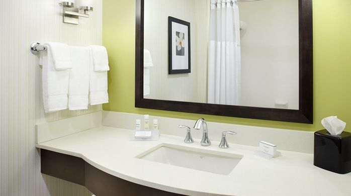 Hilton Garden Inn Custom Bathroom Vanity
