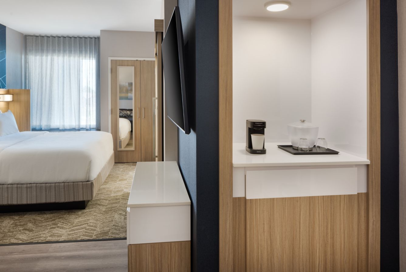 Springhill Suites by Marriott Guest Dry Bar Millwork and Quartz