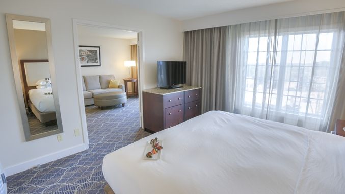 Hilton Doubletree Custom Guestroom Window Valances