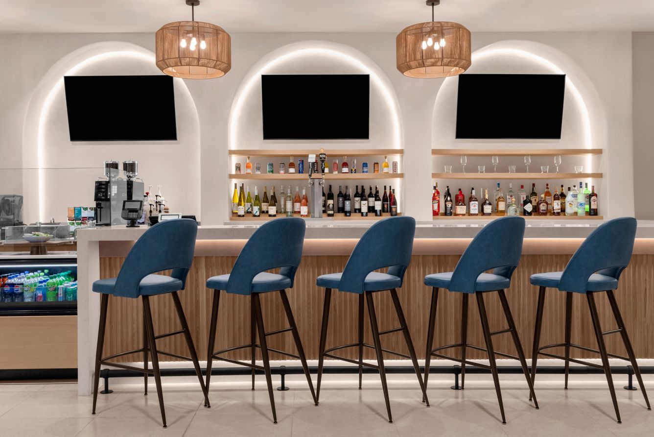 Courtyard by Marriott Custom Lobby Bar Millwork