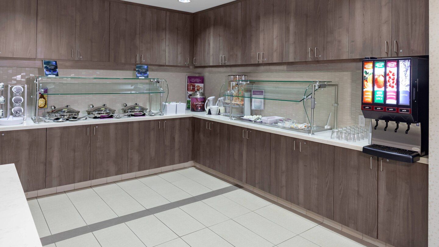 Residence Inn McDonough Breakfast Area Millwork and Quartz