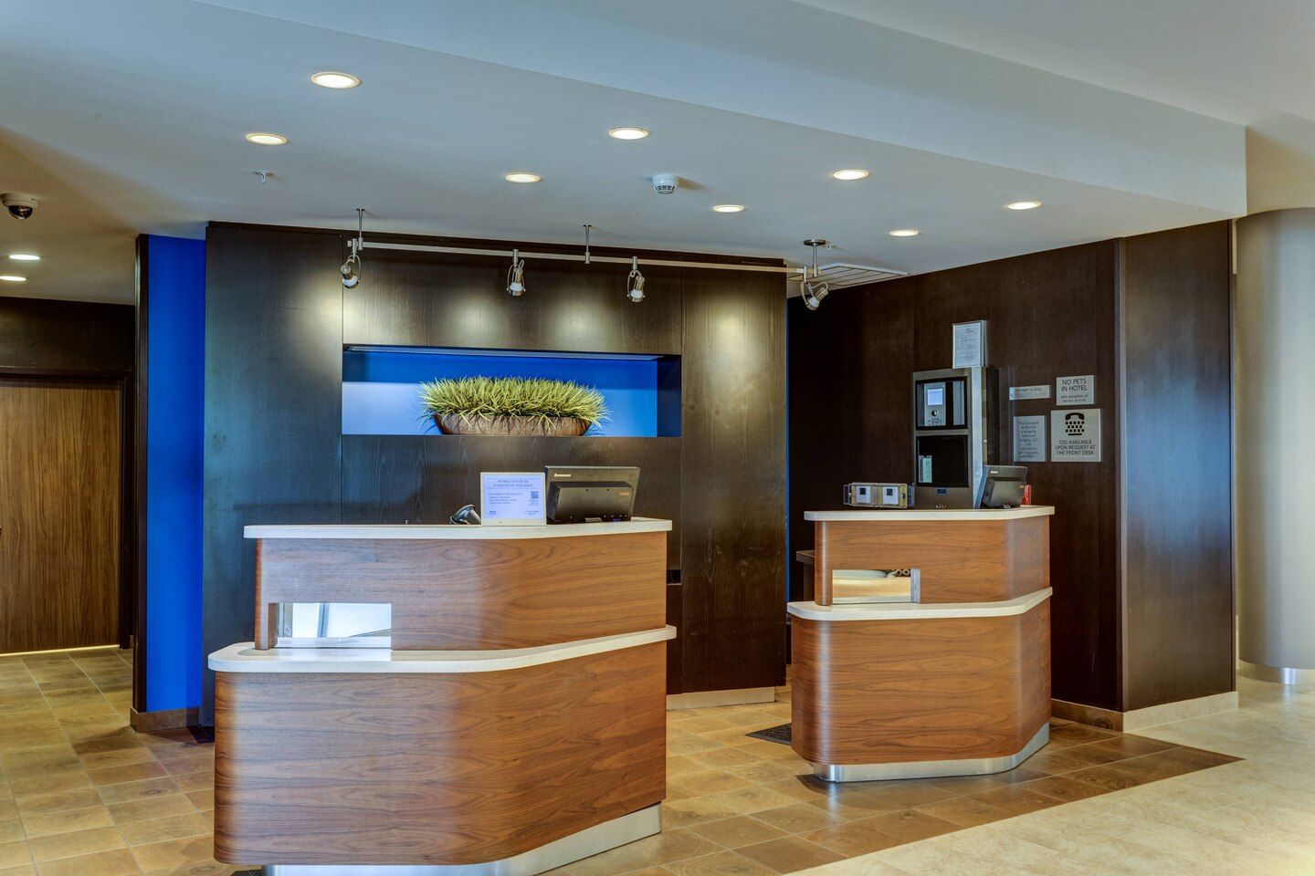 Courtyard by Marriott Front Desk Pod Millwork and Quartz Countertops