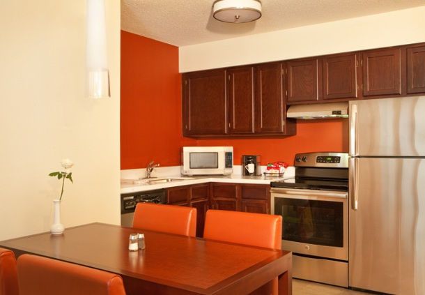 Residence Inn Kitchen Quartz Countertops