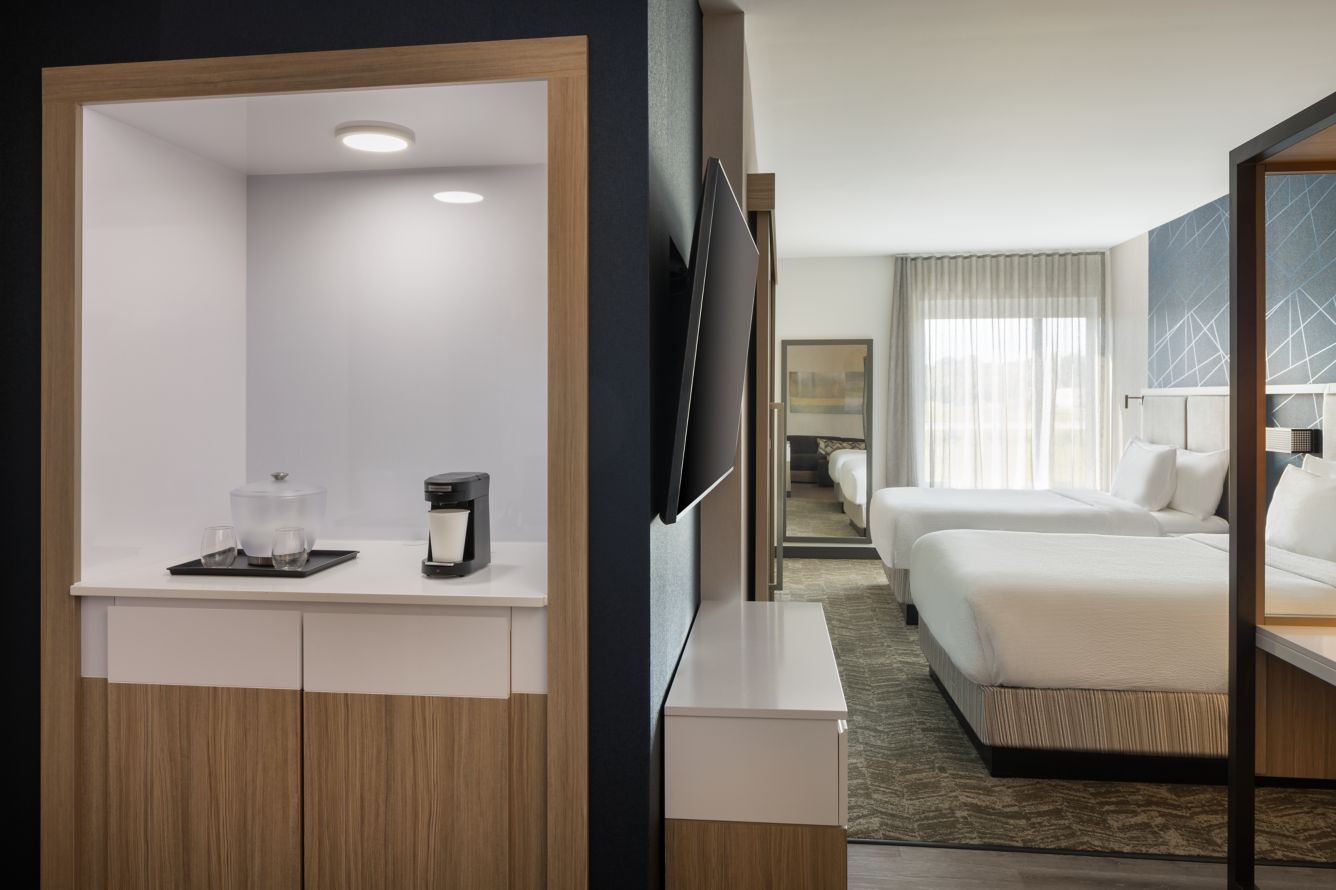 Springhill Suites by Marriott Custom Guestroom Dry Bar Cabinetry and Quartz