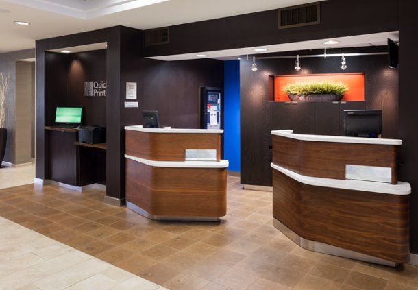 Courtyard by Marriott Custom Registration Pods
