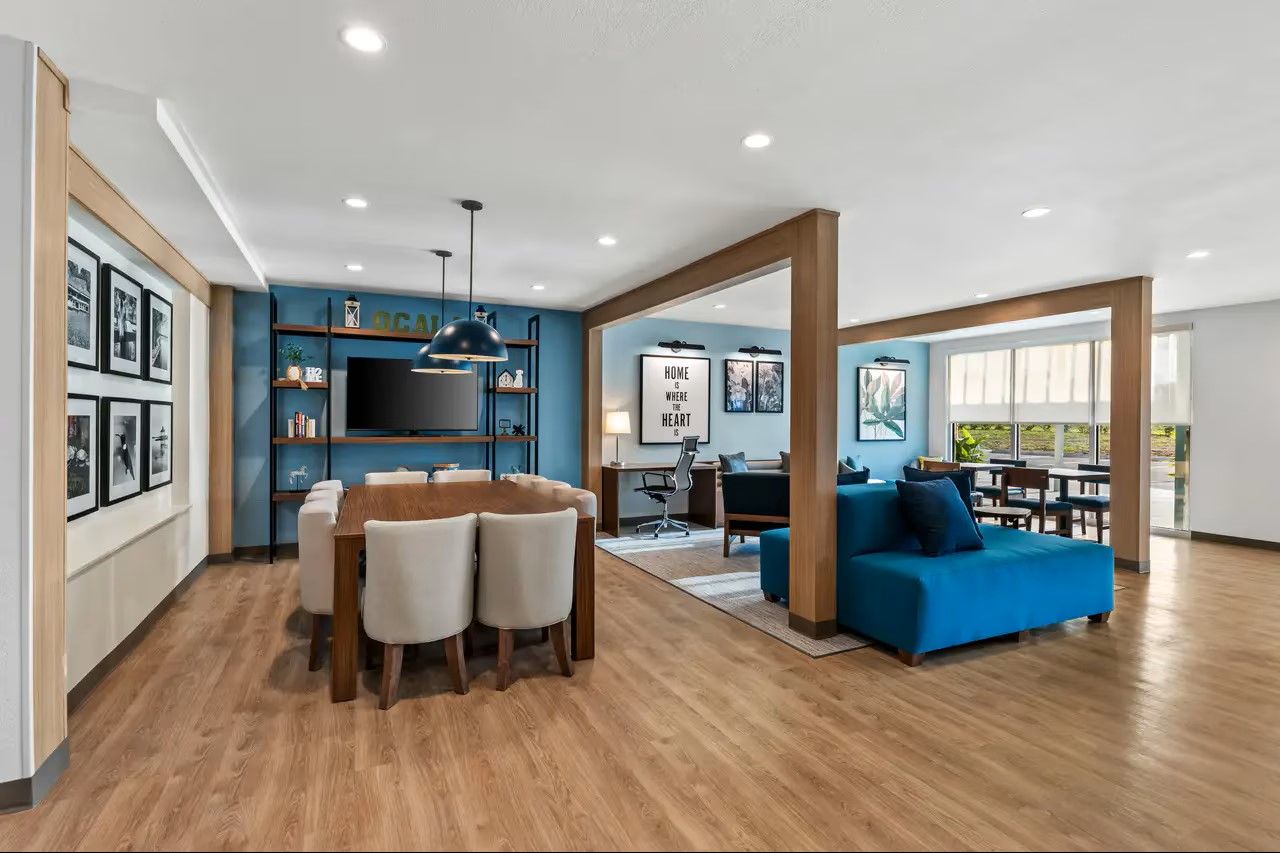 Everhome Suites by Choice Custom Public Area Millwork