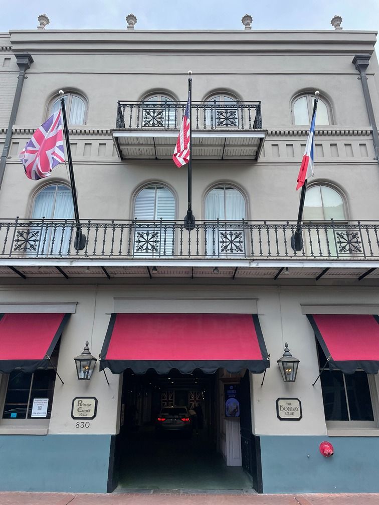 Shopping for Women Near the Prince Conti French Quarter Hotel