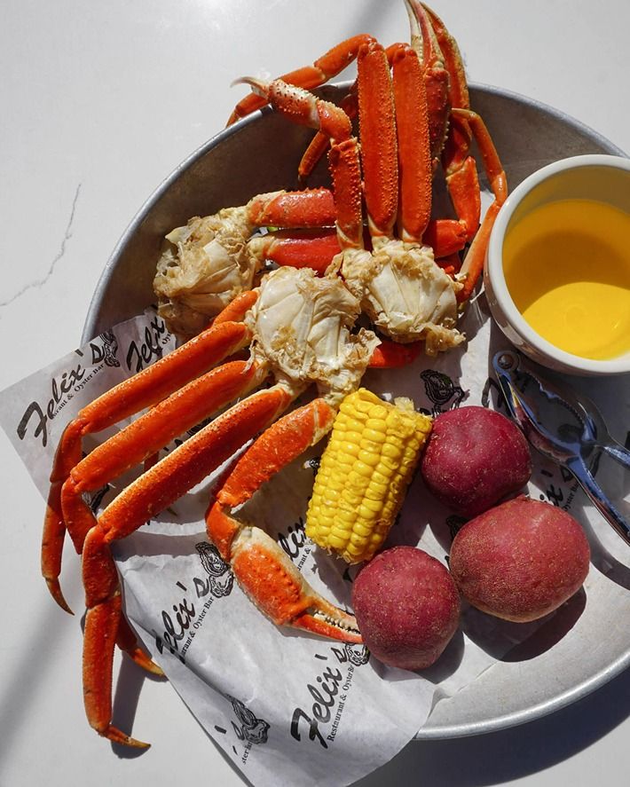 Best Seafood 2020, Crawling Crab, Food & Drink