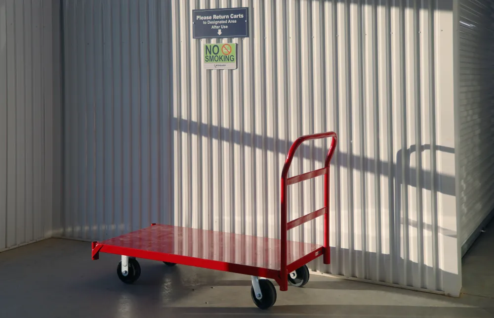 a red shopping cart