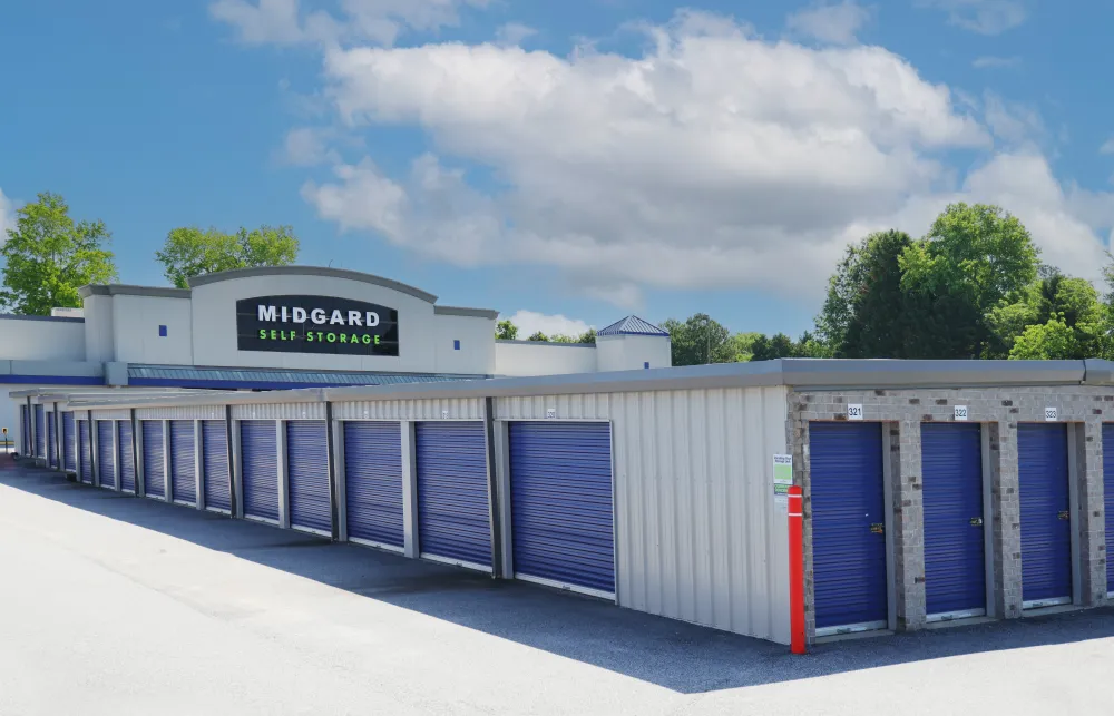 a row of blue and white containers