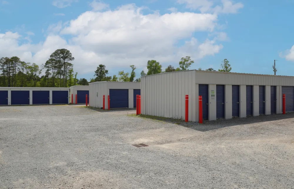 a row of blue and red containers