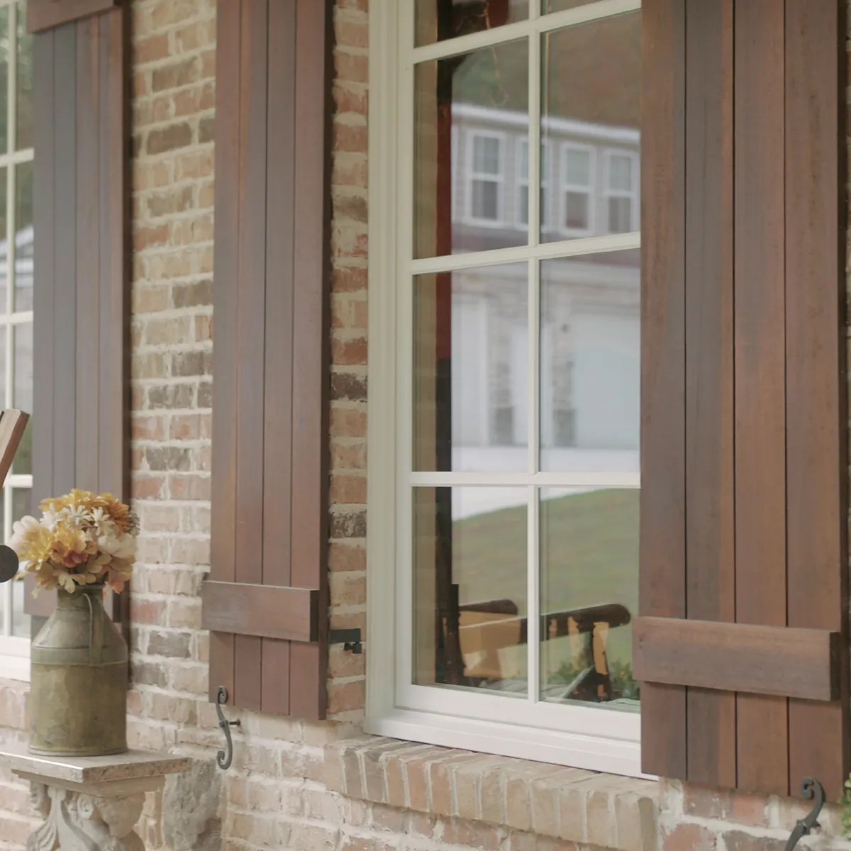 DoubleHung vs. Casement Windows What’s the Difference? North Replacement Windows