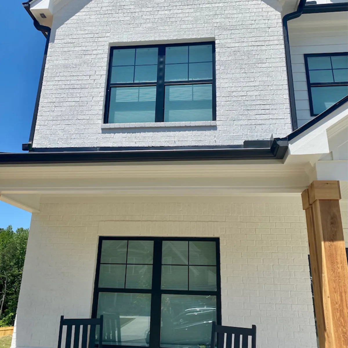 Dark vinyl windows are not good for window replacement North