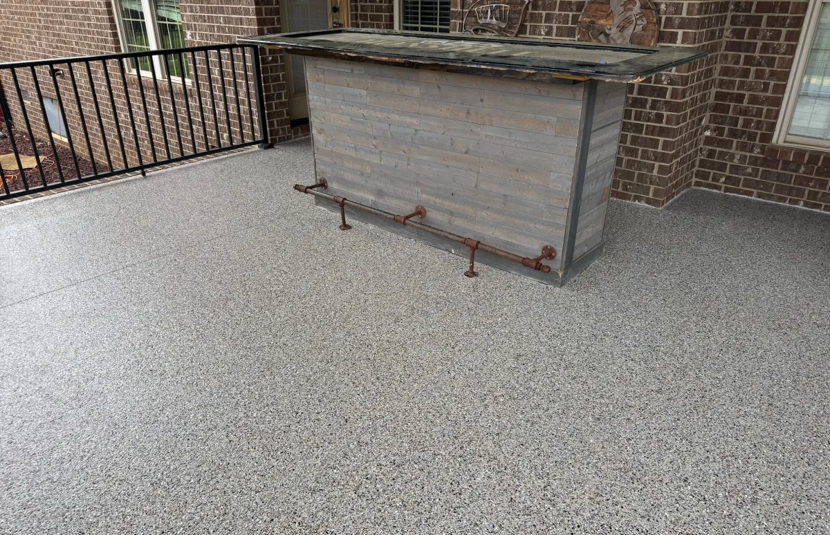 porch with bar after