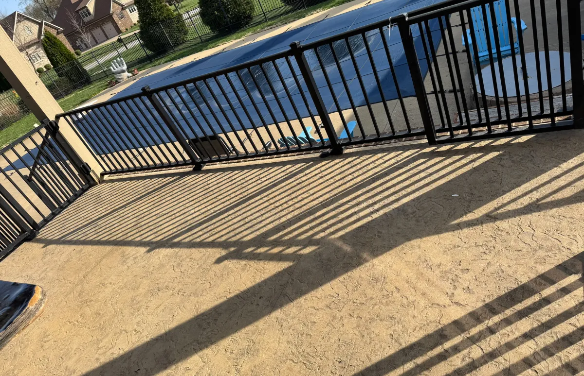 porch close up before