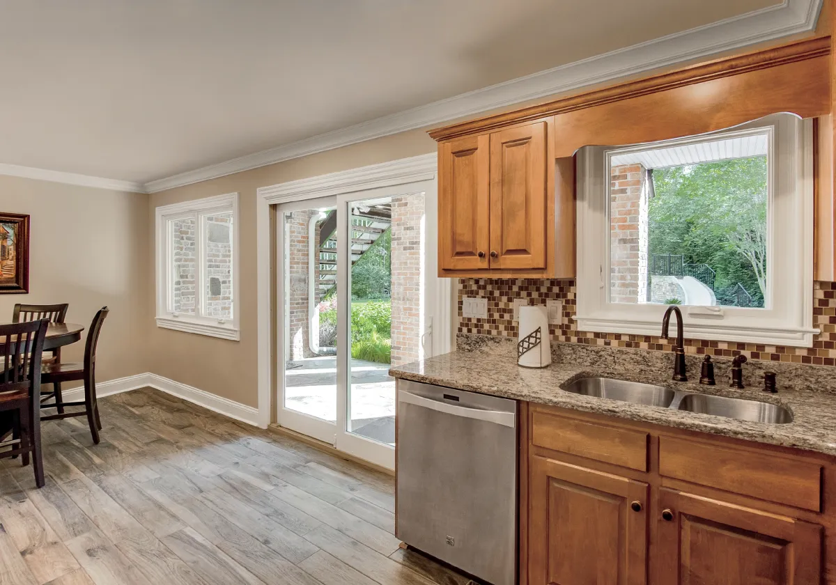 Sliding Doors before image