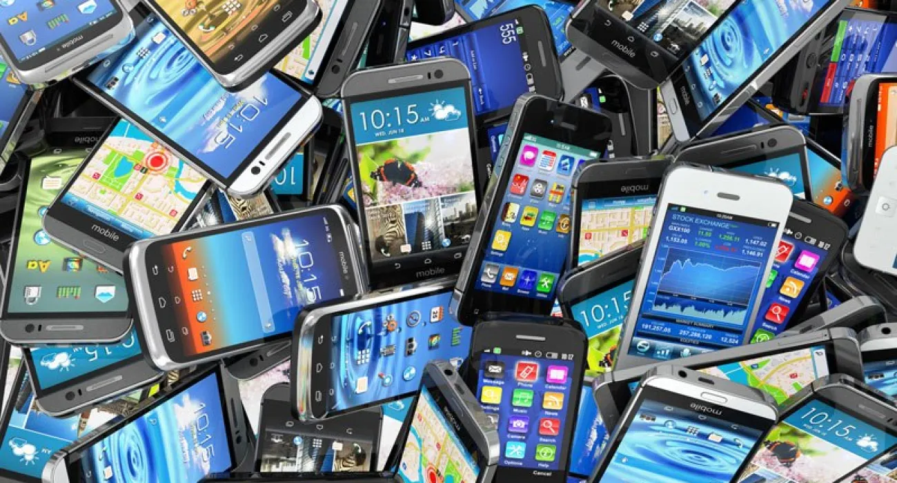 How To Make Money From Your Old Cell Phones?  