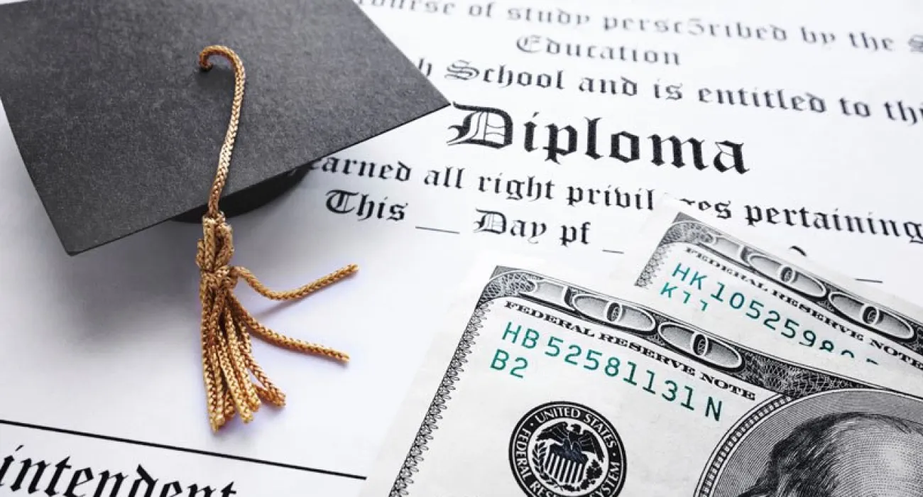 What Every Student Needs To Know About Student Loans As They Graduate  