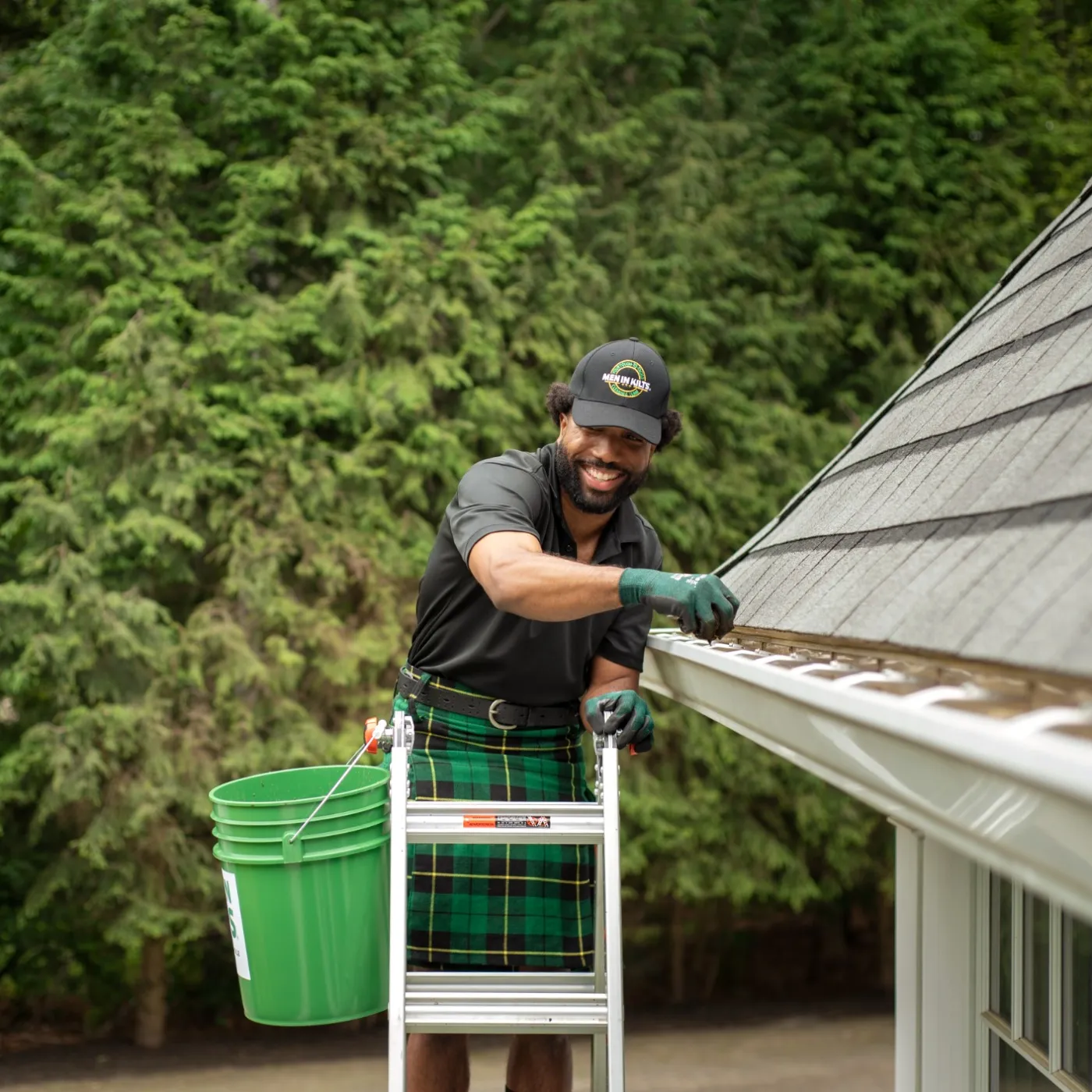 Calgary Gutter Cleaning | Men In Kilts