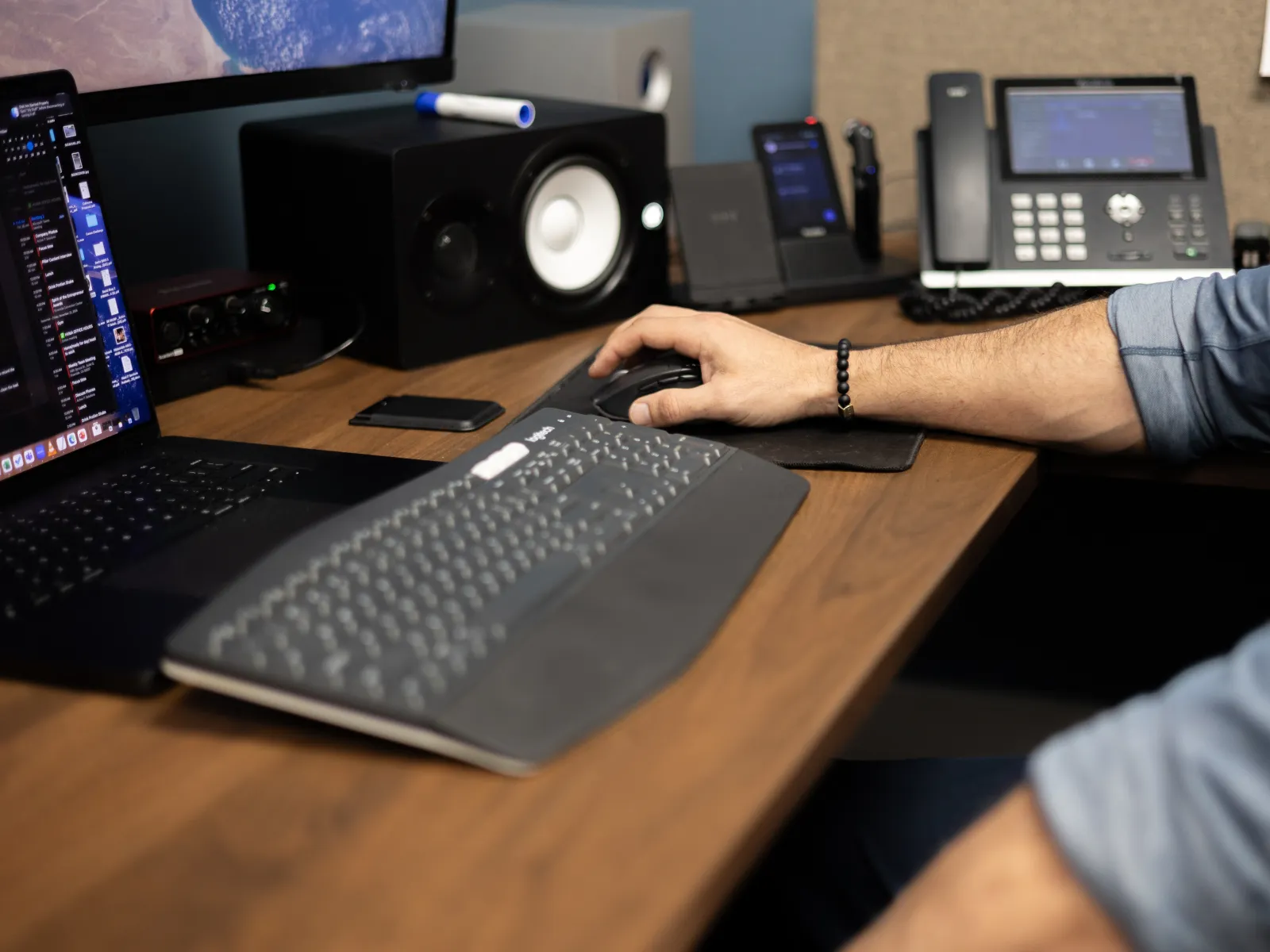 a man using a computer